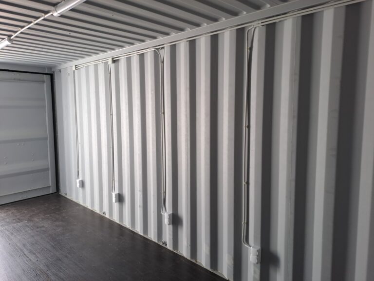 Shipping container with electricity