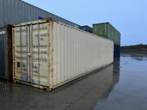 merekonteiner
Sea container
морской контейнер
12 м