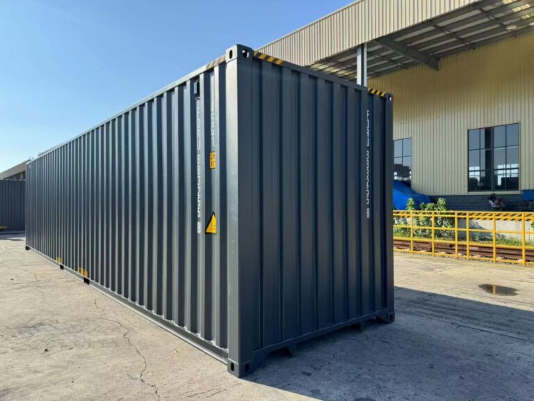 merekonteiner
6m konteiner
sea container
20 foot
морской контейнер
Laokonteiner