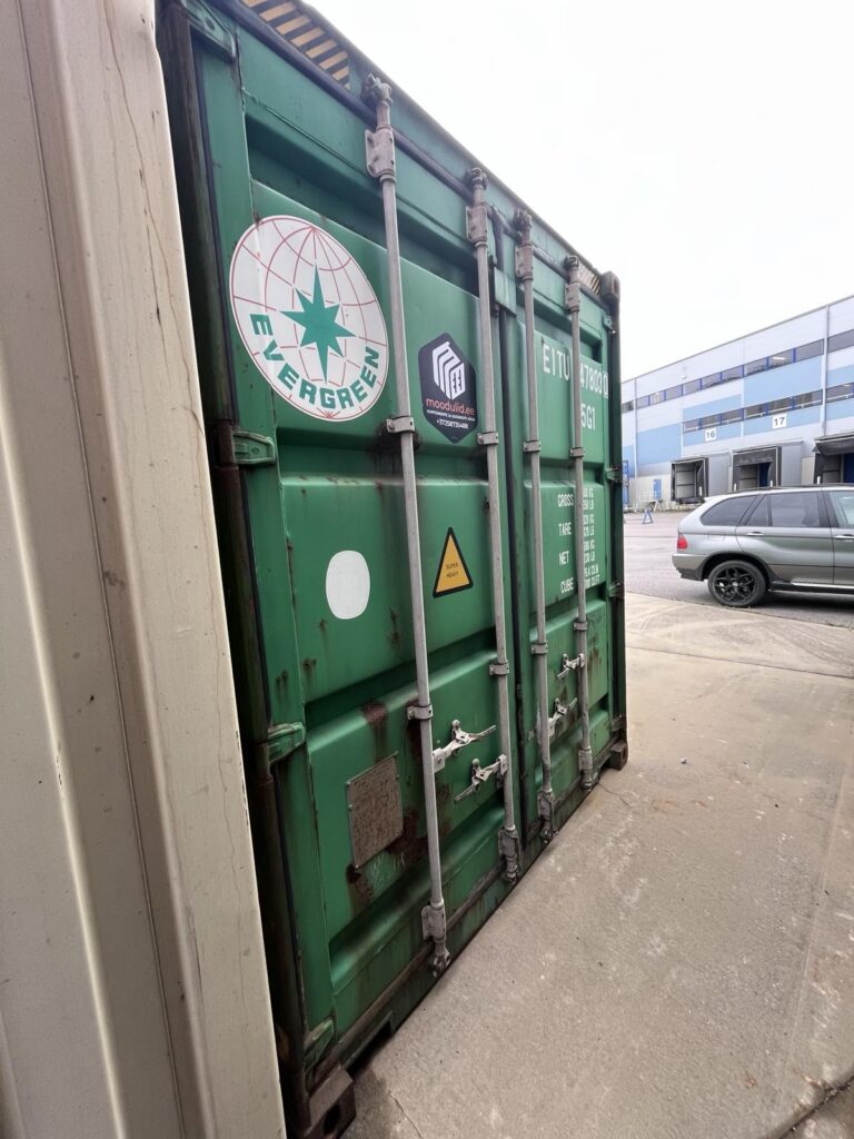 
merekonteiner sea container laokonteiner konteiner 20DC 40DC DD