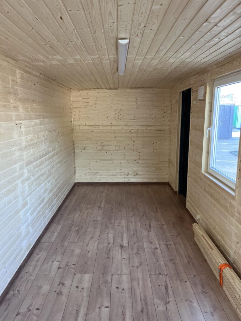 moodulmaja soojak minimaja maja puitkarkass containex